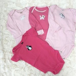 Baby girl onesie set - 6 Months